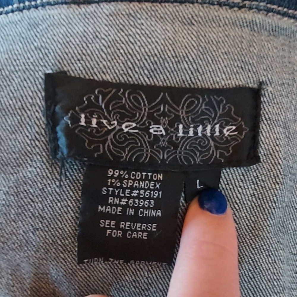 Jean Jacket Size Large - Picture 7 of 7
